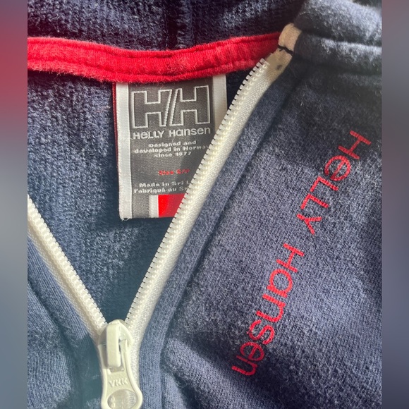 Helly Hansen zip up hoodie, size small, navy with red strings and white zipper. - Picture 3 of 3